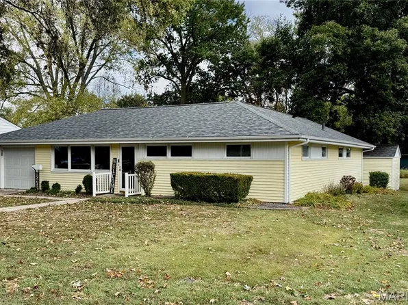 502 Shannon Dr, Greenville, IL 62246