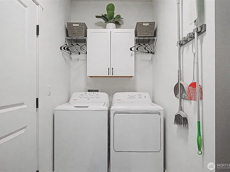 6697 Club House Dr SE — Photo 12