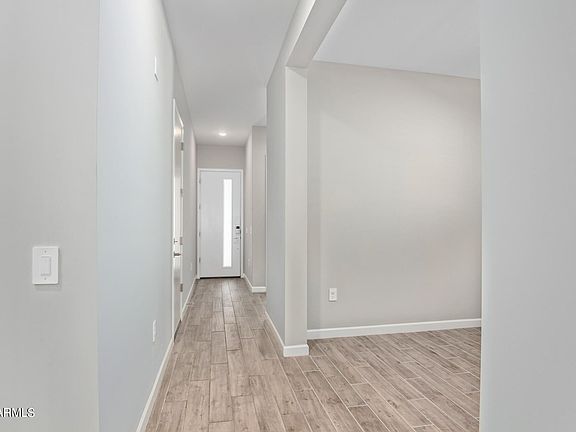 4th image of 17715 N 50th Way