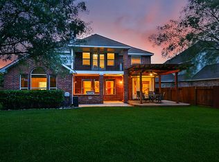 2325 Bending Spring Dr, Pearland, TX 77584
