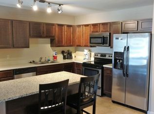 6703 Giles Rd APT 101, Papillion, NE 68133