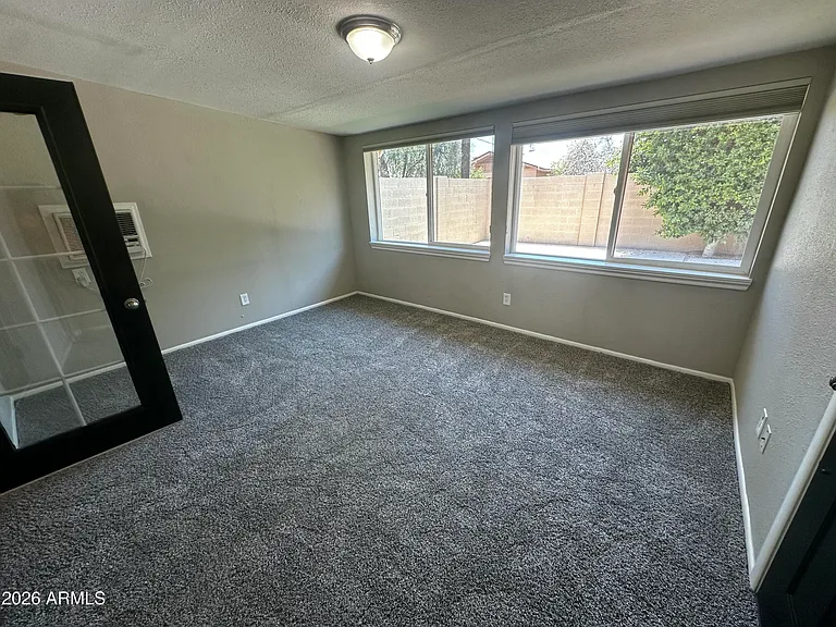 8737 E Jackrabbit Rd — Photo 7