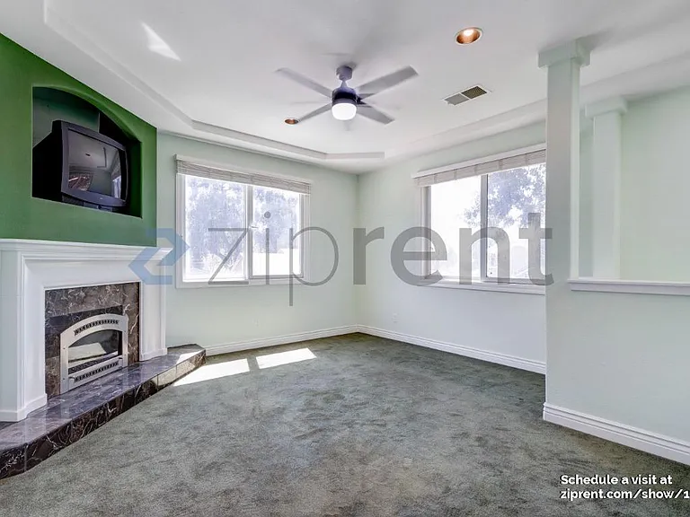 867 E Willow Ave — Photo 3
