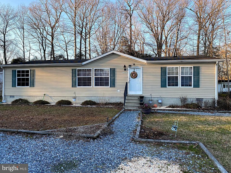 1st image of 37103 E White Tail Dr