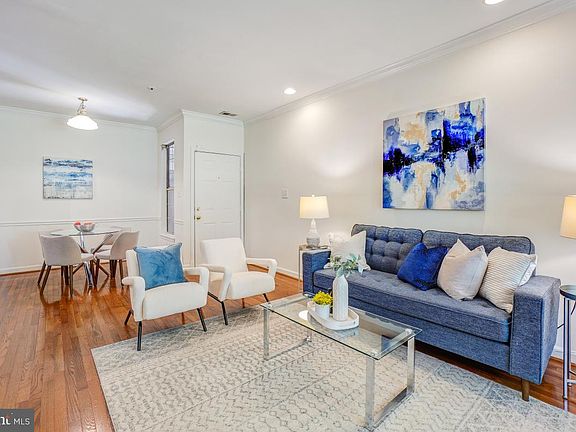5th image of 5907 Barbados Pl APT 102