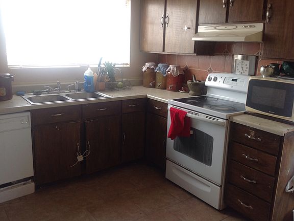 5th image of 3095 W Norwich Dr