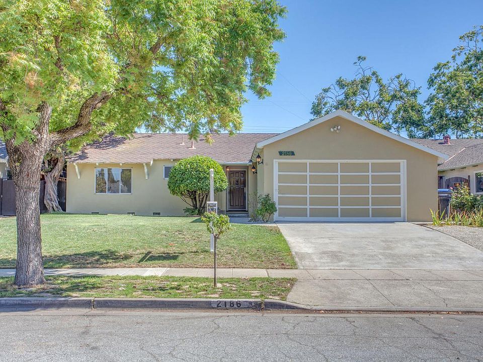 1st image of 2186 Casa Mia Dr