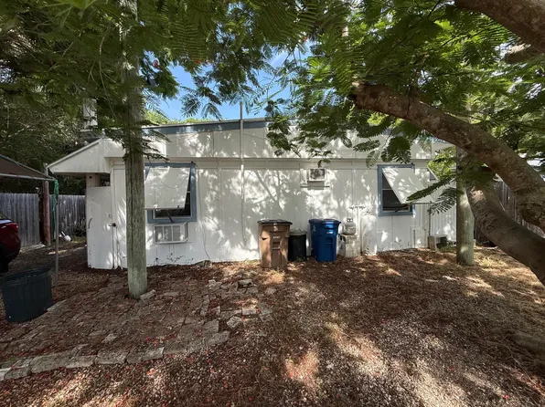 214 Antigua Rd, Tavernier, FL 33070