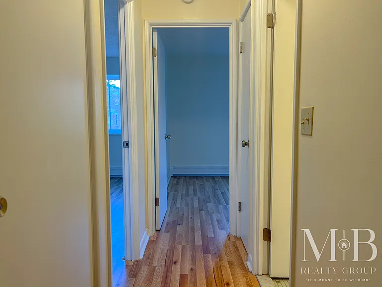 96 Sutherland Rd #12 — Photo 6