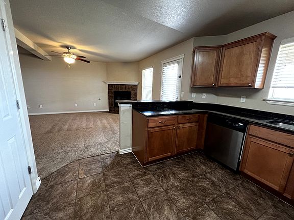 3rd image of 1467 Senda Del Sol Ln
