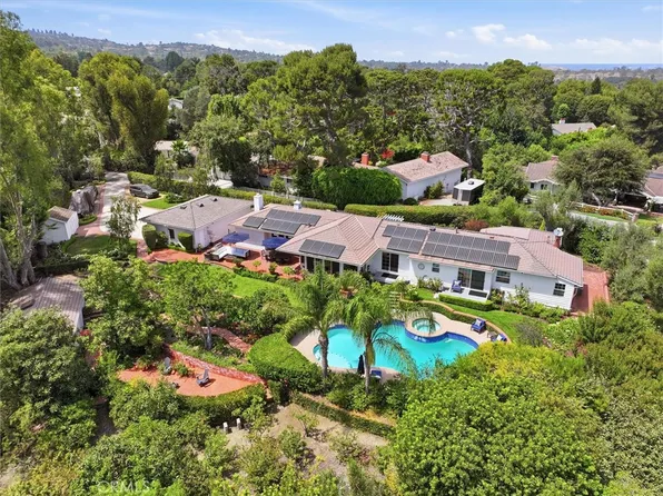 1 Meadowlark Ln, Rolling Hills, CA 90274