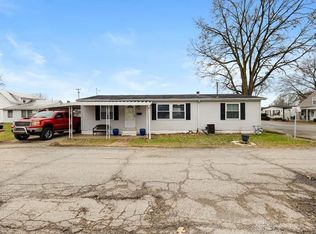 141 N Xenia Dr, Enon, OH 45323