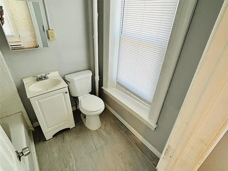 618 W Chew St #2-F — Photo 6