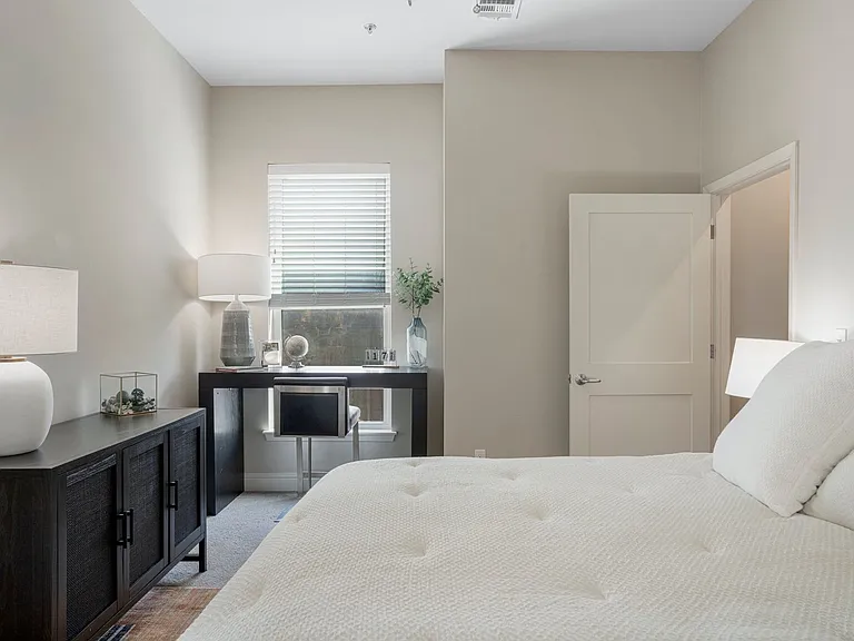 The Flats on Archer - Ask About Our Move-In Specials! — Photo 58