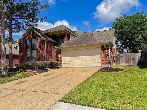 2nd image of 6515 High Knoll Dr