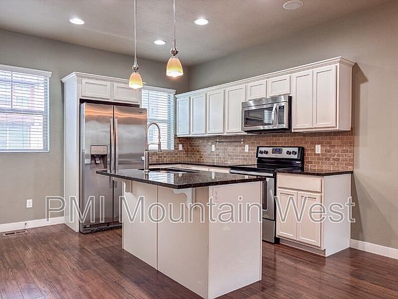3rd image of 420 N Main St Unit 29