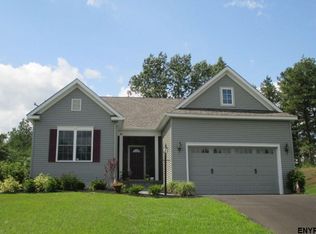 2 Tamarac Dr, South Glens Falls, NY 12803