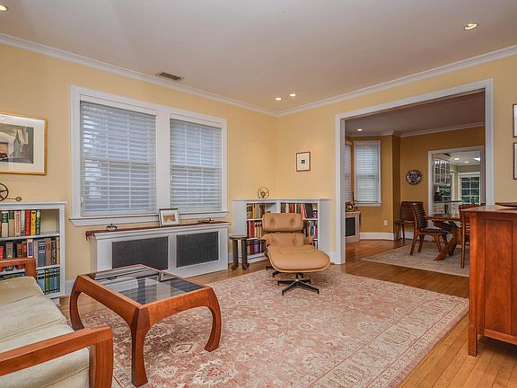 2nd image of 5112 Wessling Ln