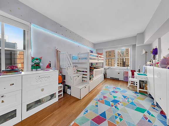5th image of 440 E 62nd St APT 9B