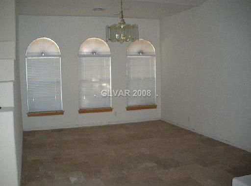 5th image of 1890 Del Font Ct