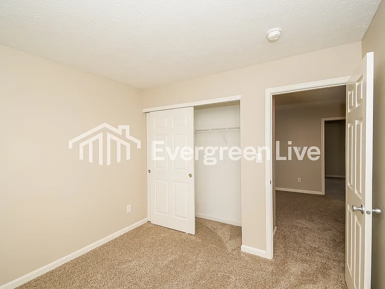 5654 Congressional Pl — Photo 10