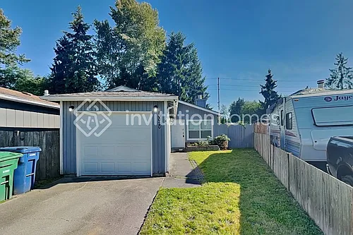 10020 54th Dr NE Photo 1