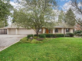 23290 N Pearl Rd, Acampo, CA 95220