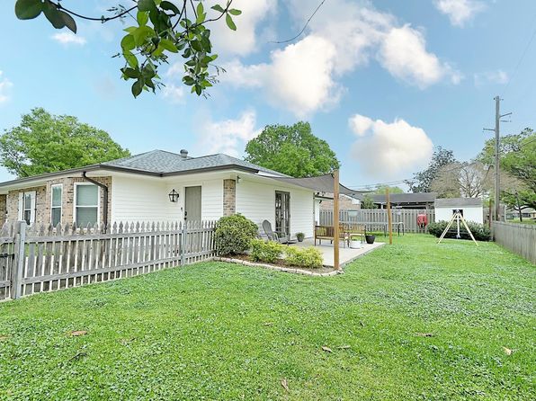 108 E Windsor Dr, Thibodaux, LA 70301