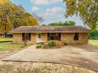 612 Tower Rd, Nacogdoches, TX 75961