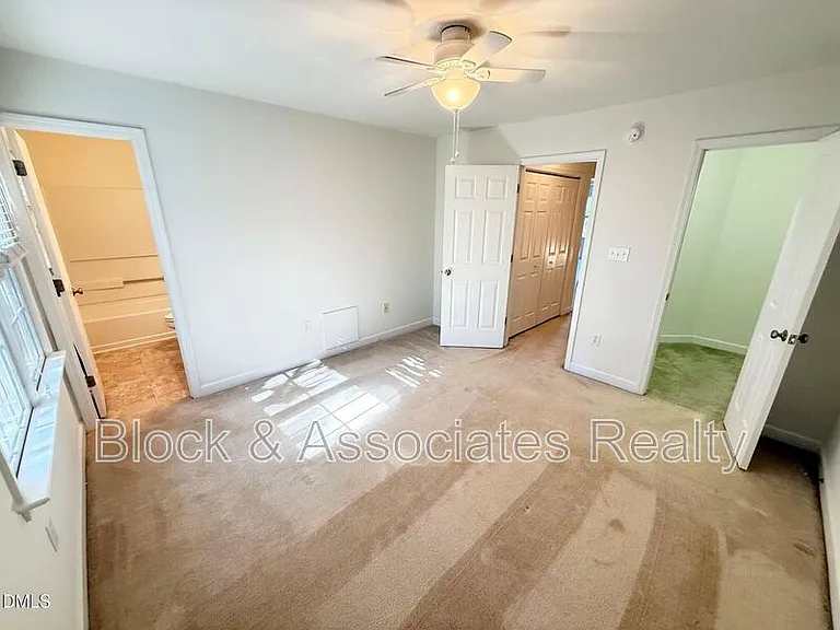5523 Cottonrose Ln — Photo 19