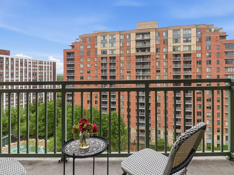 11700 Old Georgetown Rd #1007 — Photo 38