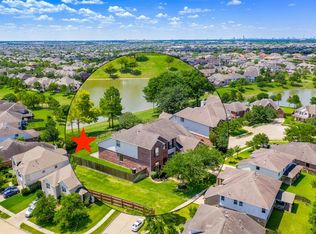2710 Catalina Shores Dr, Pearland, TX 77584