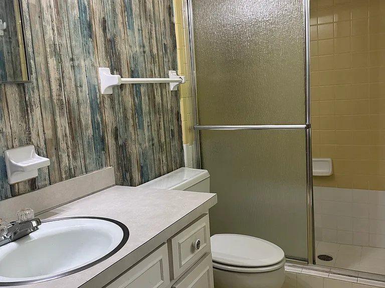7631 Nature Trl — Photo 13