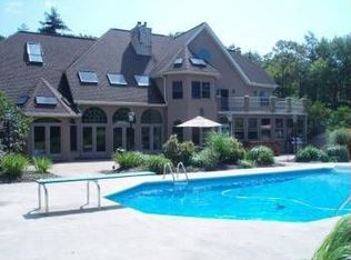 112 Woods Way, Stroudsburg, PA 18360