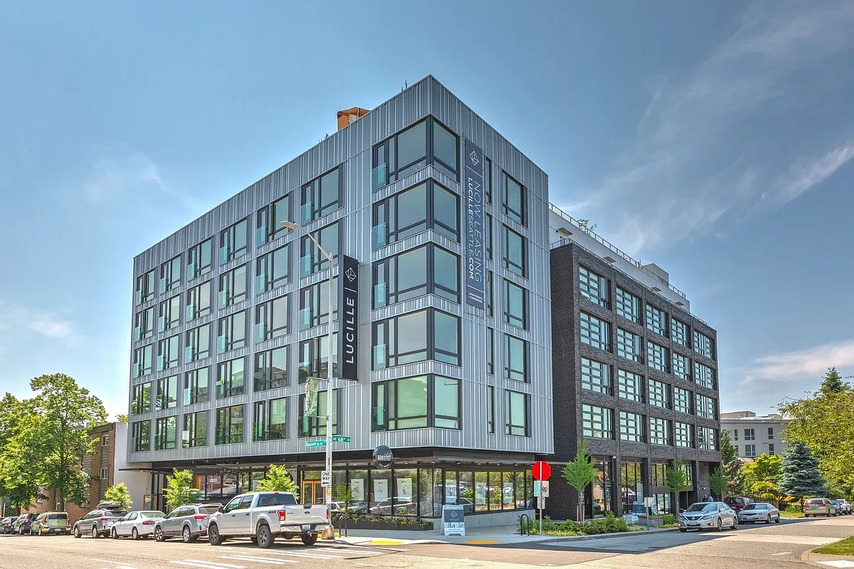 Building Photo - LUCILLE ON ROOSEVELT