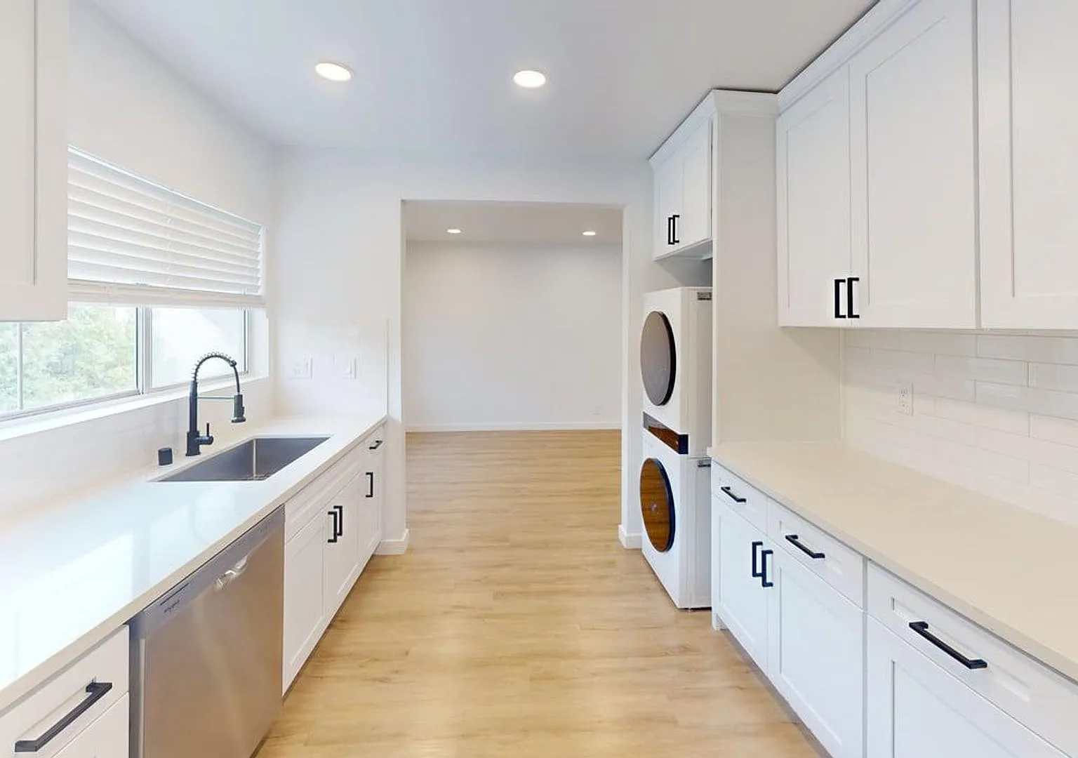 Doheny Drive Dream Home — Photo 2
