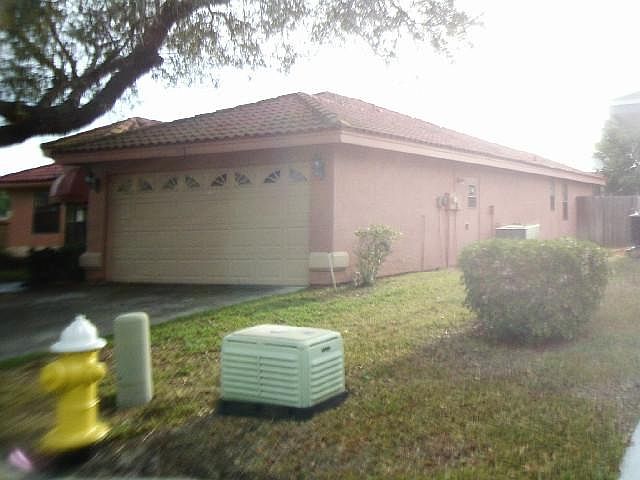 1st image of 4998 Harbor Woods Dr