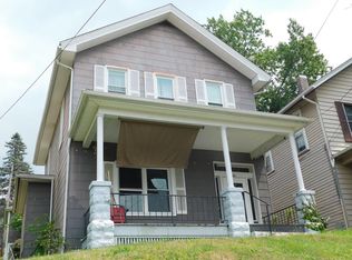213 1/2 Hoffman Ave, Oil City, PA 16301