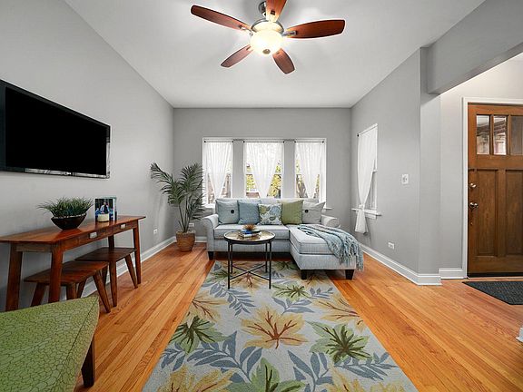 3rd image of 2239 Kenilworth Ave