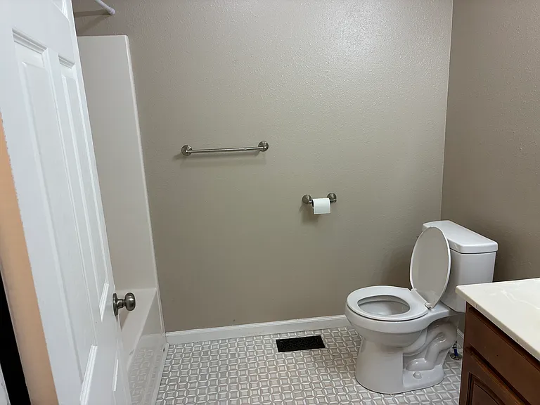 23201 Topo Dr — Photo 10