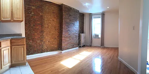 Rented by Warren T Real Estate Corp.