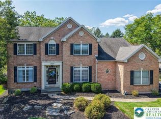 2134 Overlook Cir, Easton, PA 18045