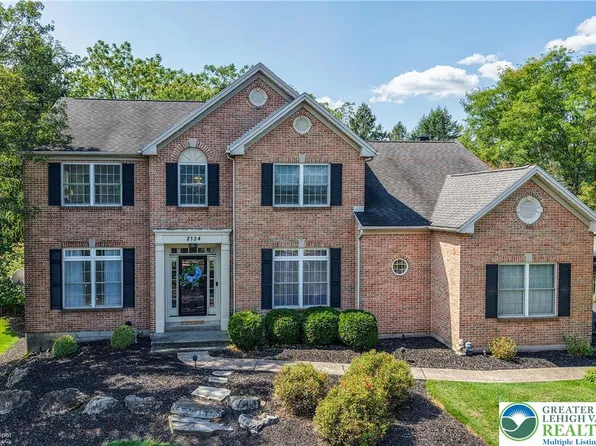 2134 Overlook Cir, Easton, PA 18045