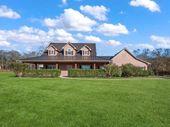 18310 Molk Rd, Willis, TX 77378