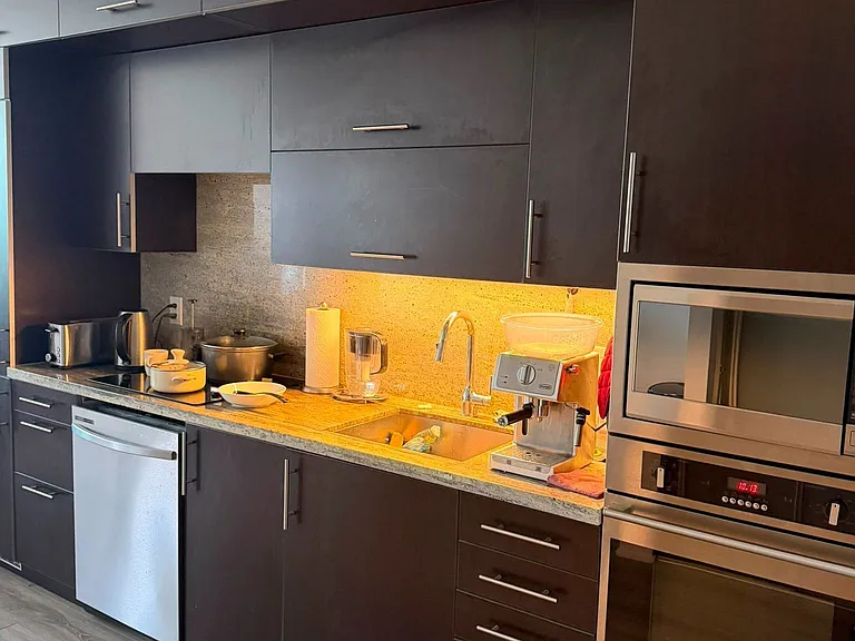 2 Anndale Dr #811 — Photo 4