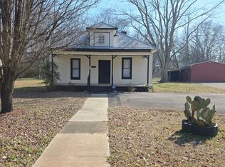 713 W Washington St, Athens, AL 35611