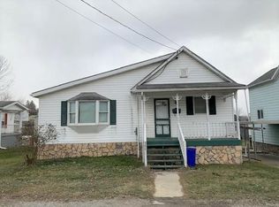 160 Liberty St, Mount Pleasant, PA 15666