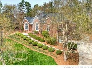 6000 Providence Glen Rd, Charlotte, NC 28270