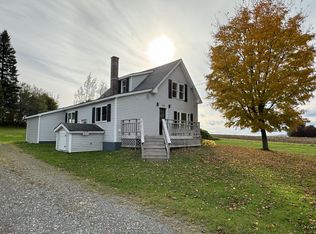 1546 Main St, Mapleton, ME 04757