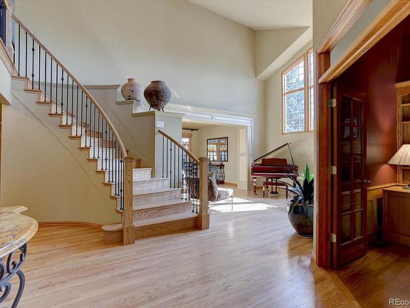 5th image of 19 Amaranth Drive